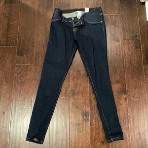 3/$15 Liz Lange Maternity Jegging Jeans XS